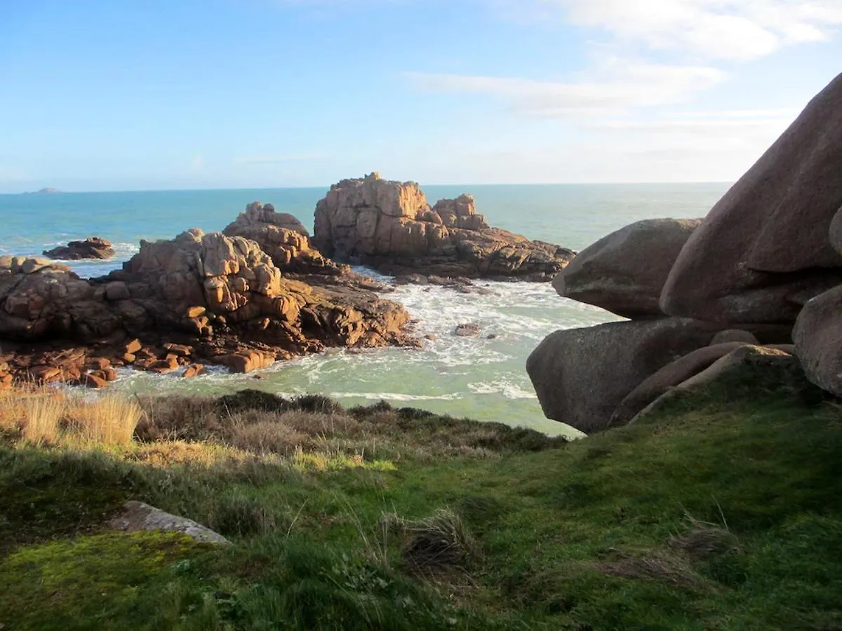 Maison Charmante A Perros-Guirec Avec Terrasse Et Jardin Holiday home
